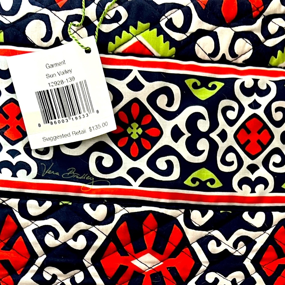Vera Bradley Garment New with Tag - Picture 3 of 4